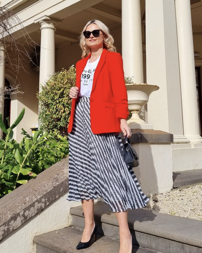 Chanel sales skirt outfit