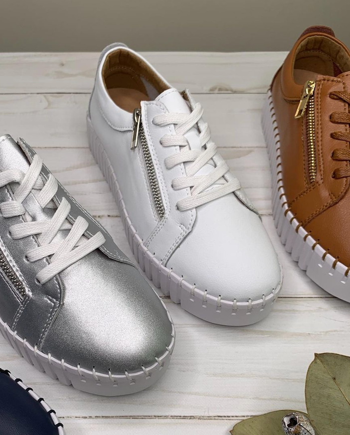 Medusa Sneaker - White