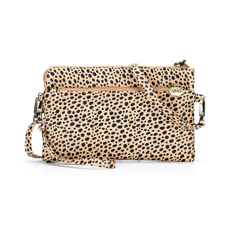 Nina Crossbody Clutch - Pebbled