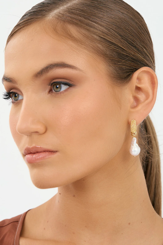 Baroque Pearl Patterned Hoops