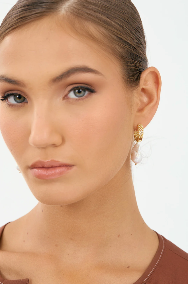 Baroque Pearl Patterned Hoops
