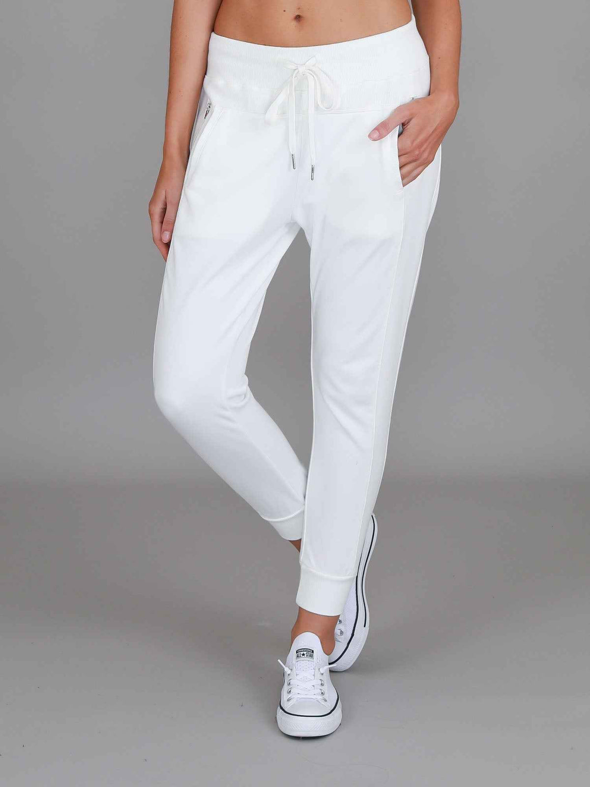 Byron Jogger - White