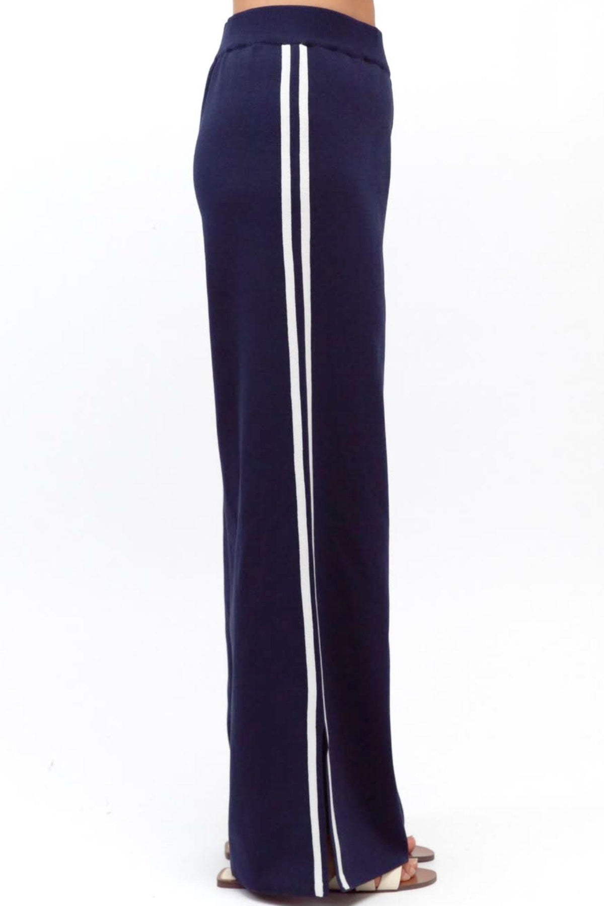 Label of Love Simba Knit Pant in Navy side close-up of the double white stripe and elastic waistband
