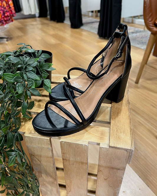 Princess Heels - Black