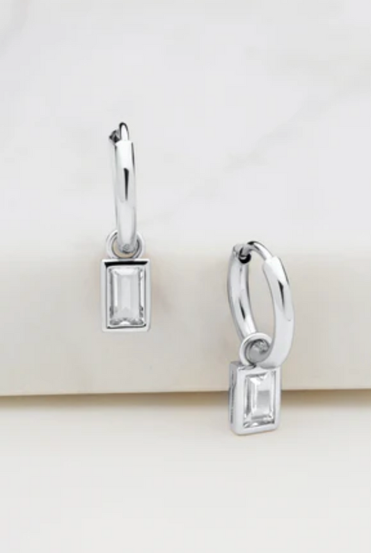 Harlow Huggy Earrings - Silver