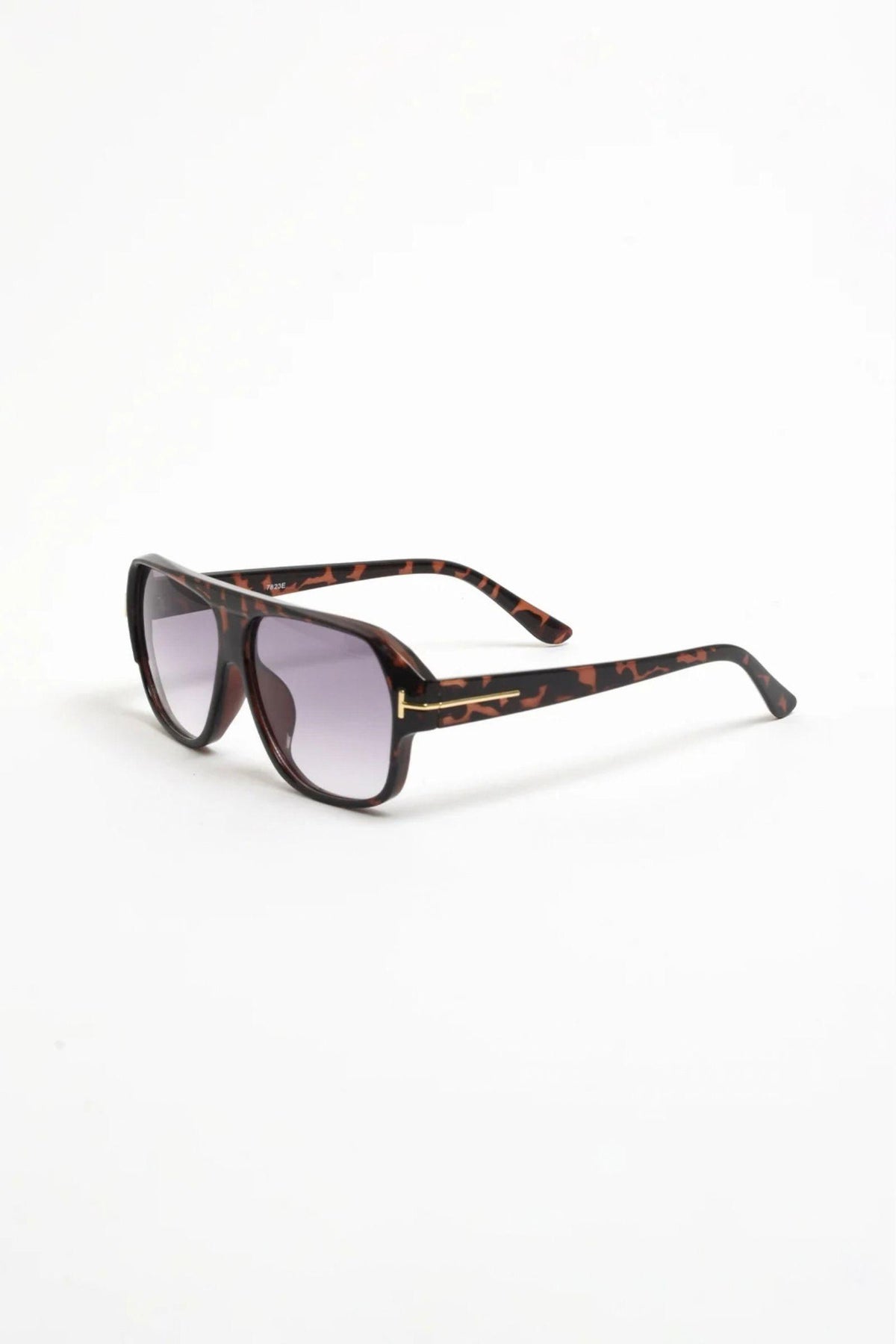 adorne_lincoln_sunglasses_tort