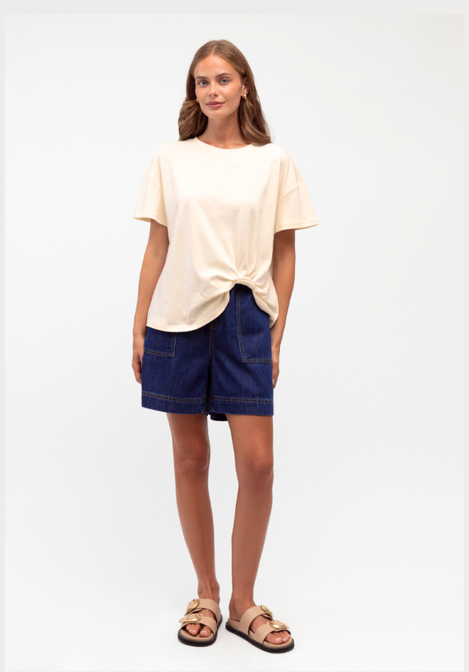 Easy Tuck Tee - Cream