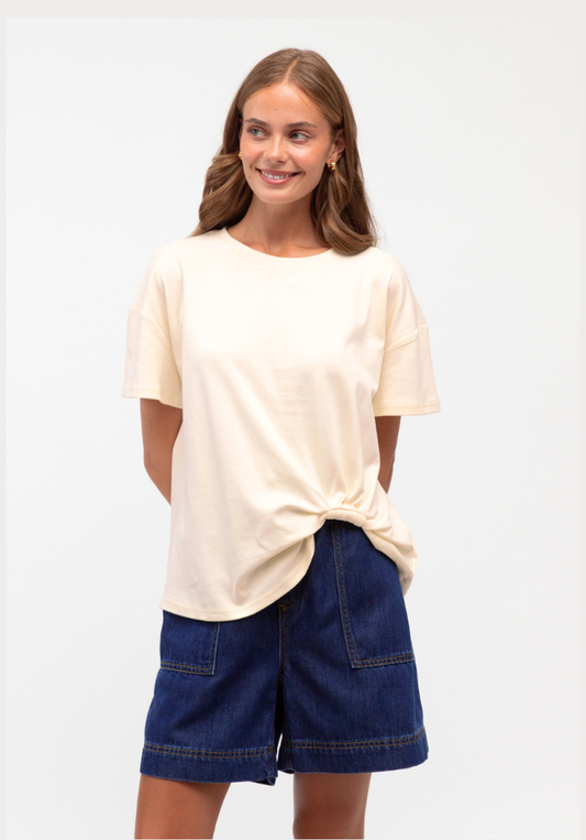 Easy Tuck Tee - Cream