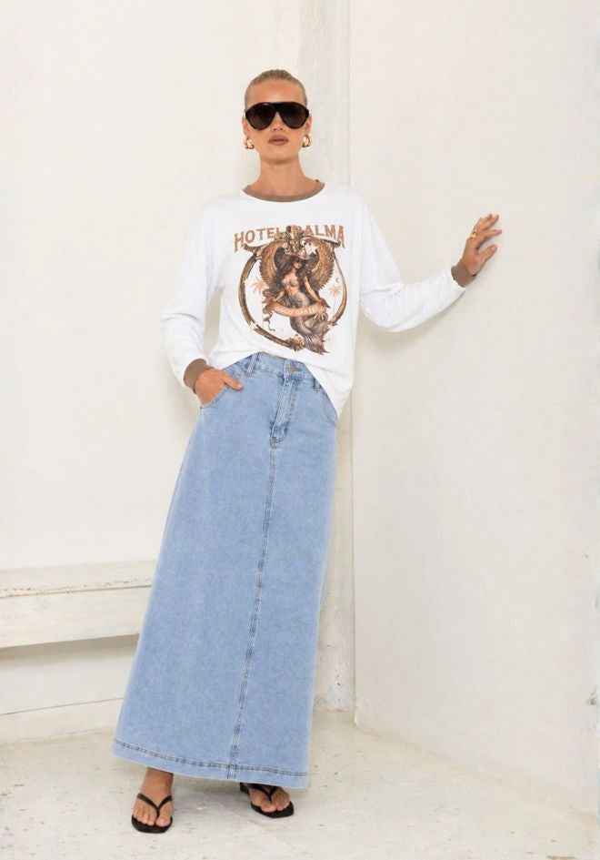 Hotel Palma Long Sleeve Tee