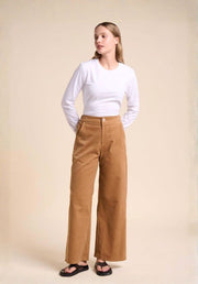 Little Lies Athena L/S Basic White — styled shot of white long sleeve basic tee, effortlessly chic for transeasonal wear