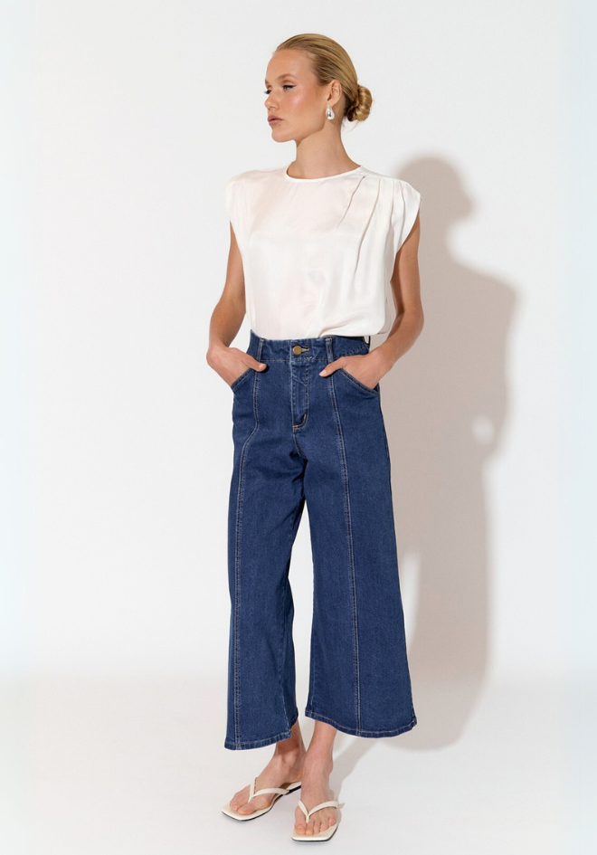 Adele Wide Leg Crop Jean - Mid Wash