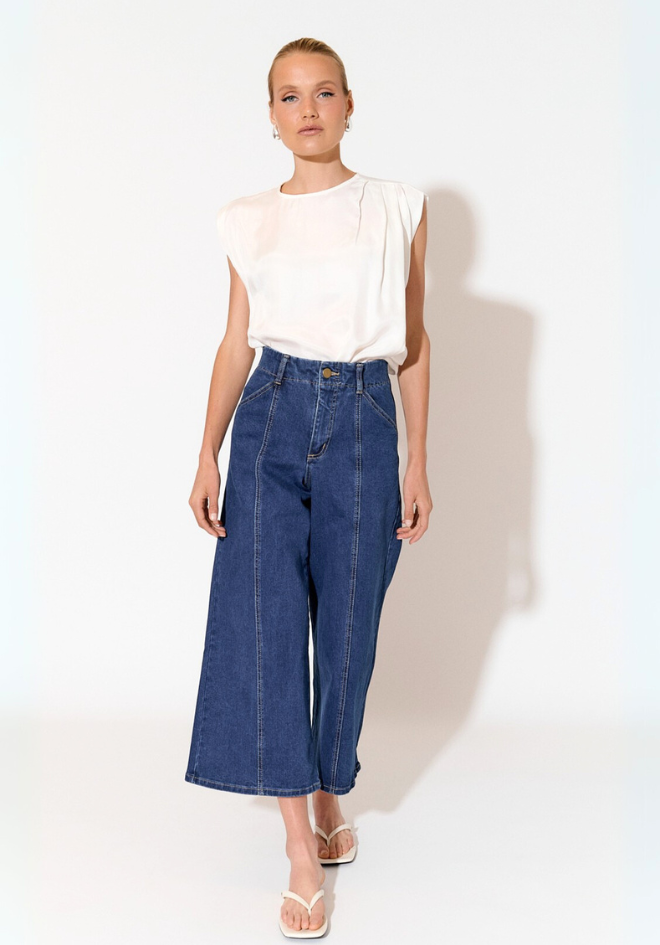 Adele Wide Leg Crop Jean - Mid Wash