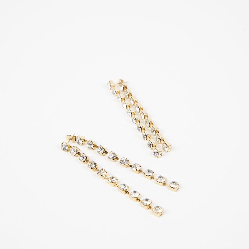 Clawed Diamante Chain Drop Earrings - Kat and Ko Clothing
